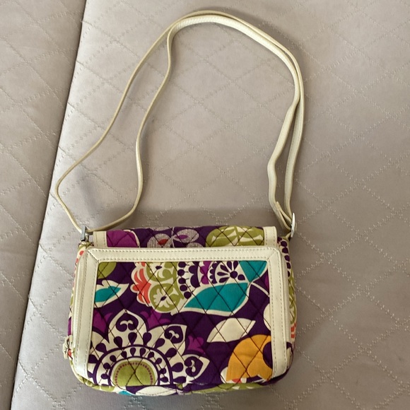 Vera Bradley Crossbody Bag - Picture 2 of 10